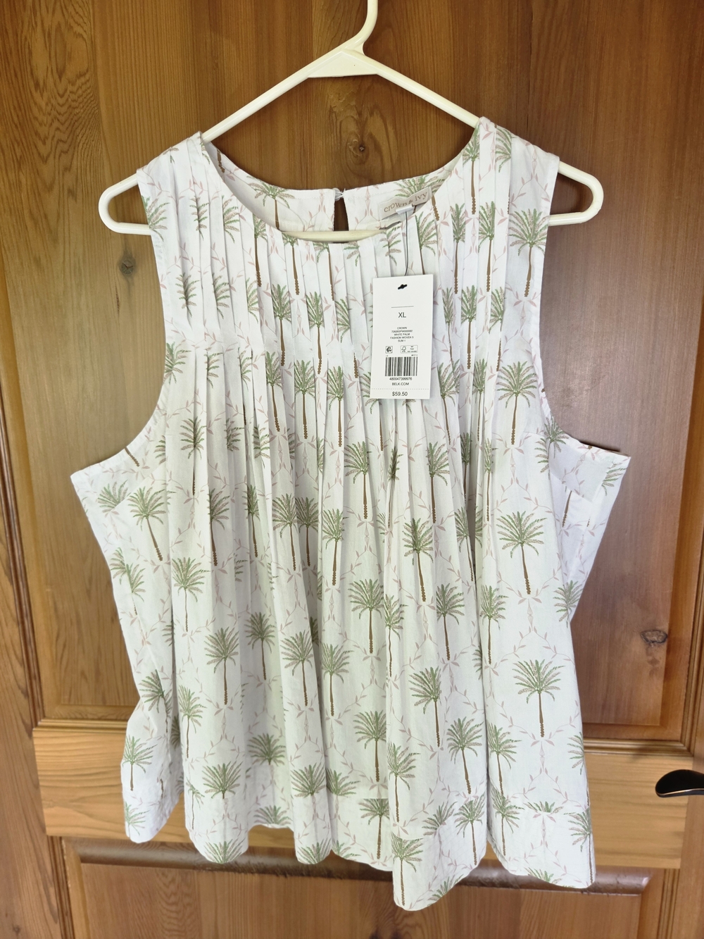 crown & ivy White Tank Top with Green Palm Print, Sz. XL